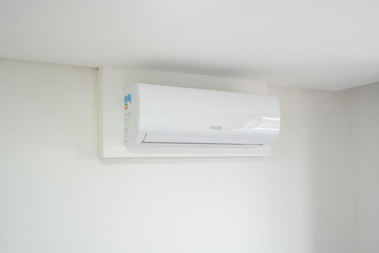 Apartamento Com Vista Mar, Ar-Condicionado, Wi-Fi Condominio Com Piscina, Quadra De Esportes Playground Infantil A 15 Minutos Do Beto Carreiro Piçarras Esterno foto